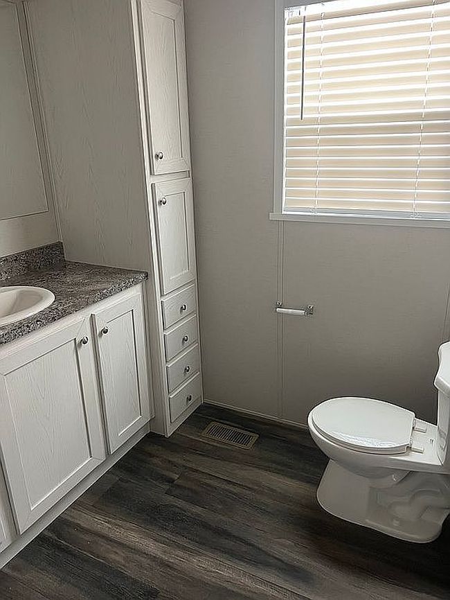 Image of 11929 Holiday Cir