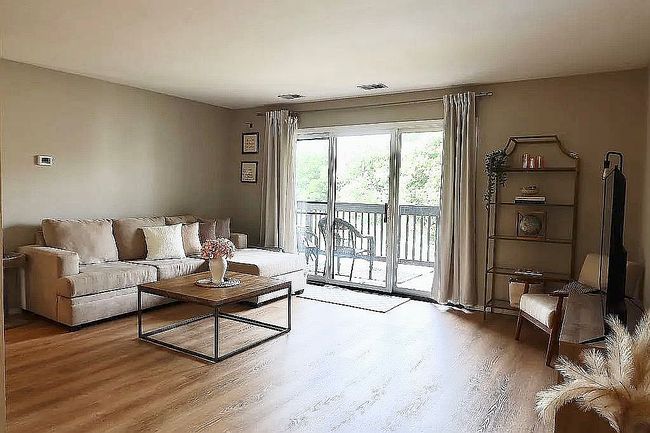 Photo of 865 Summit Park Ct N #1, Crown Pt, IN