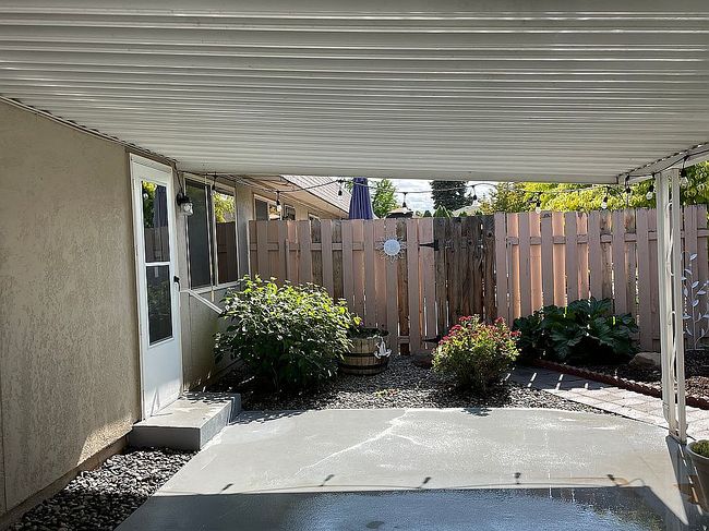 Image of 100 N 60th Ave Apt 5