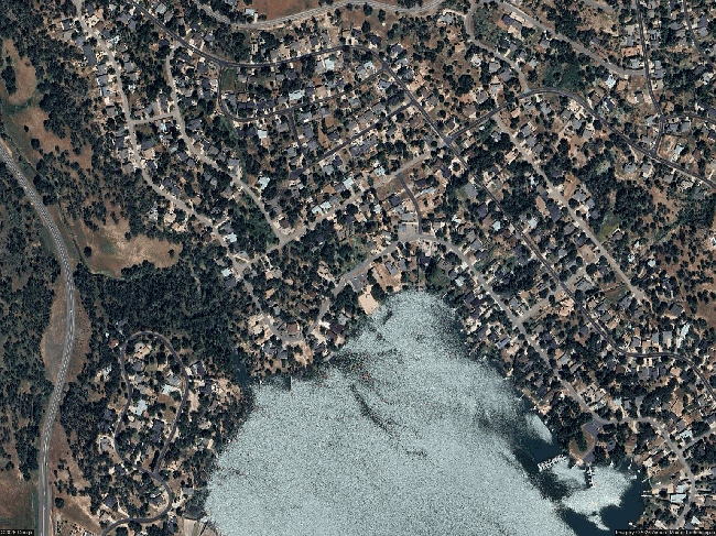 18480 N Shore Dr, Hidden Valley Lake, CA