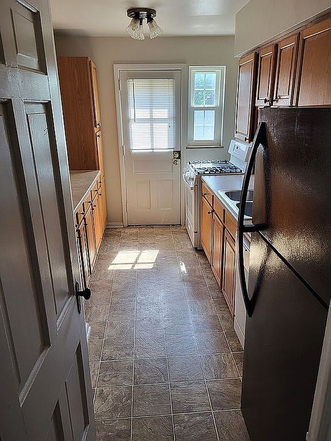Image of 836 Kenwick Rd