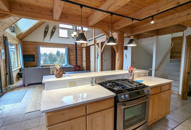 Additional photo 3 of property located at 41650 Charlie Dr