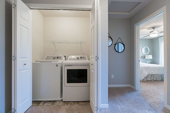 Image of 956 Acacia Dr Ne