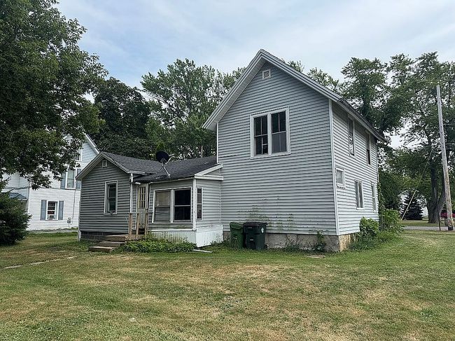 Photo of 261 Seminary St, Wilson, NY