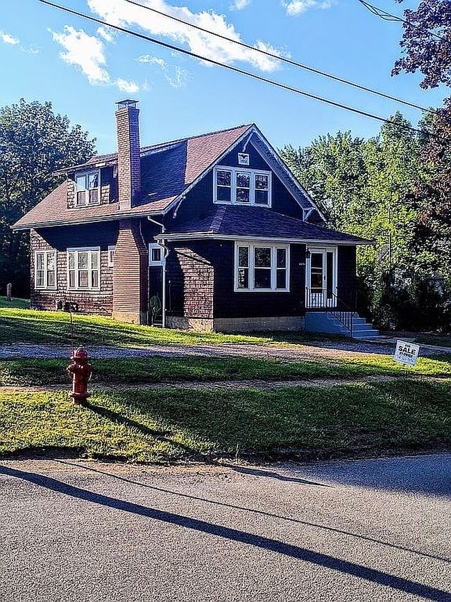 Photo of 14230 School St