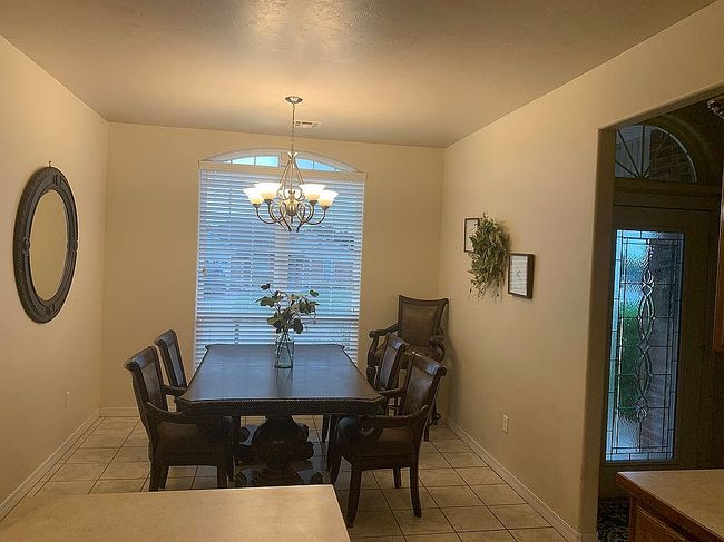 Additional photo 2 of property located at 1211 Cambridge Dr