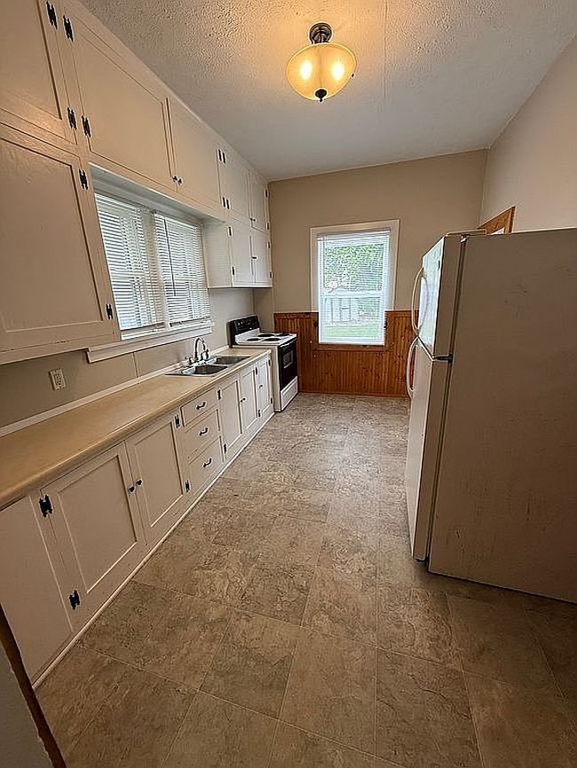 Photo of 218 Sicily Ave, Ravenna, NE