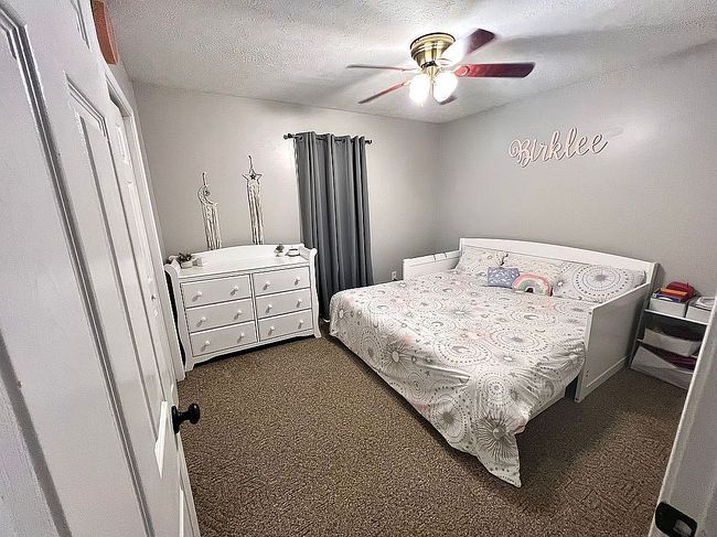 Photo of 3902 Leah Belle Ln, Lenoir, NC
