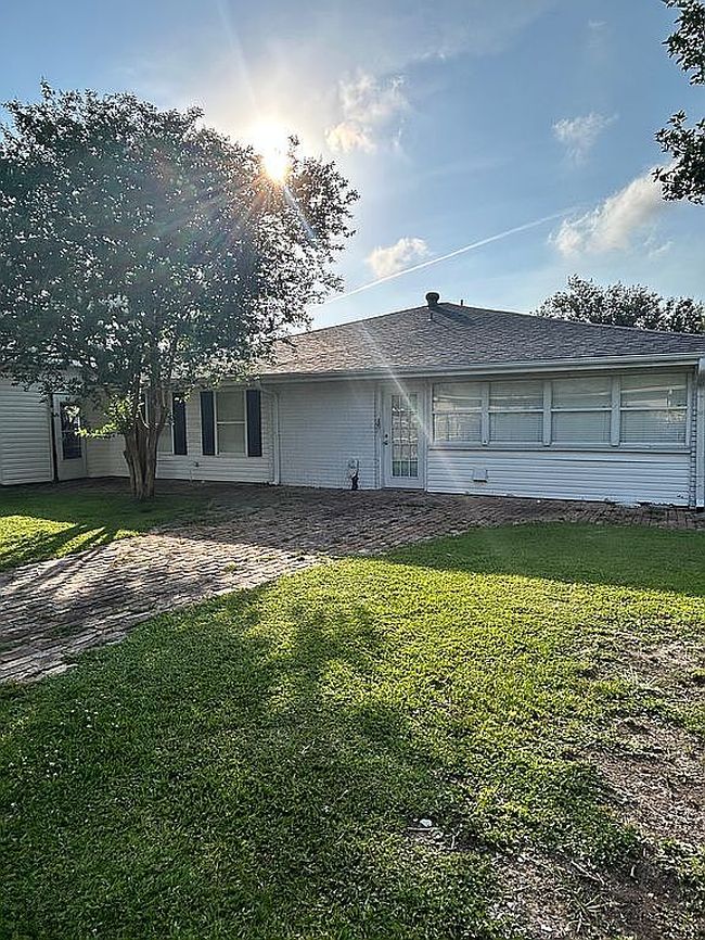 Photo of 101 Central Lafourche Dr, Raceland, LA