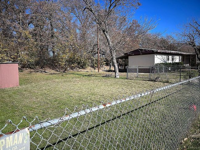 Additional photo 2 of property located at 104 Happy Hill Trl