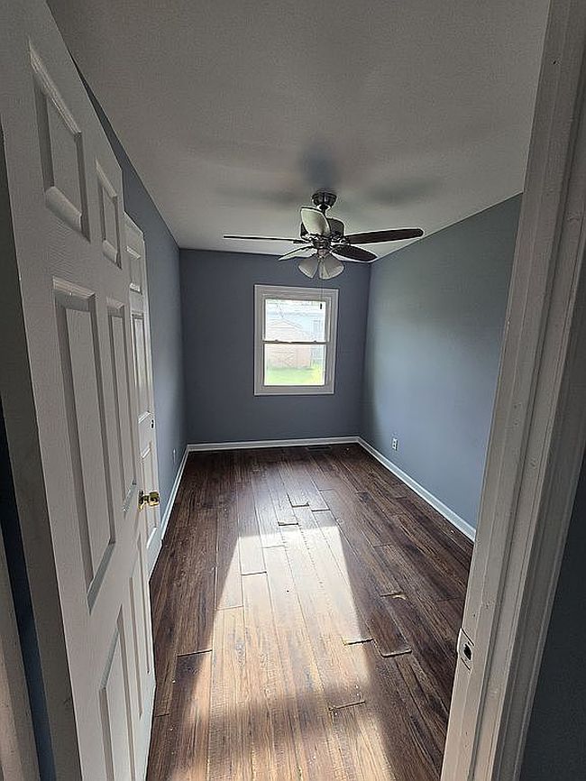 Photo of 3320 Welch Dr, Indianapolis, IN