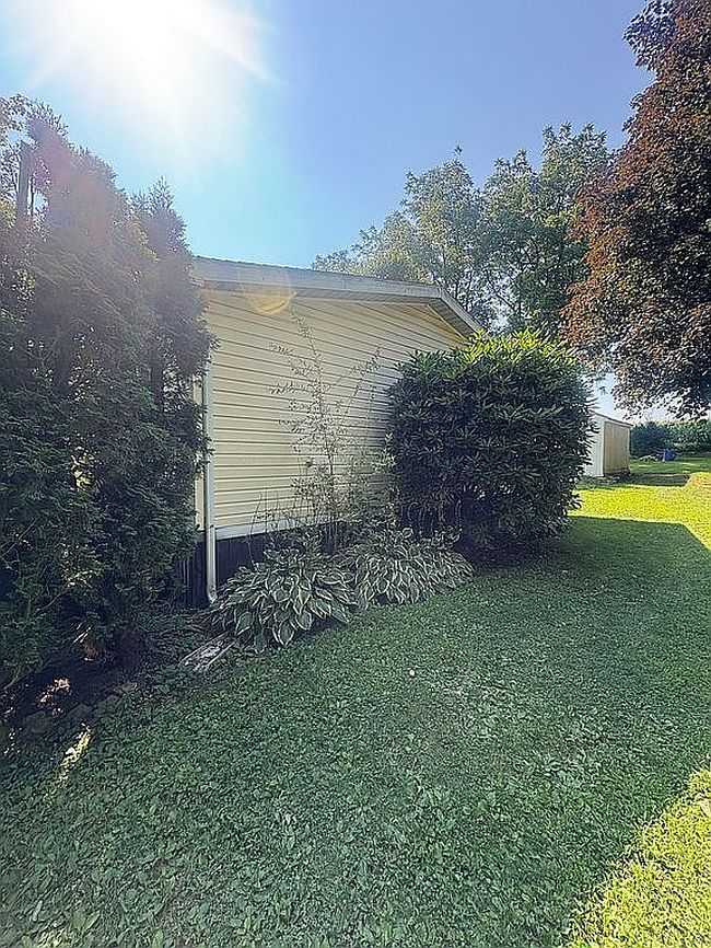 Photo of 8837 Max Way, Breinigsville, PA