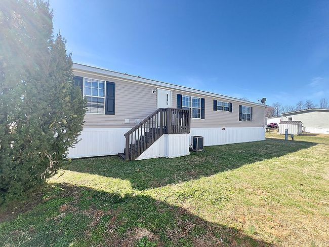Photo of 214 Camden Xing, Clarksville, TN