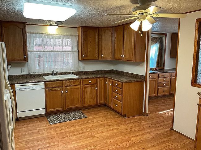 Photo of 70 Pecan Dr S