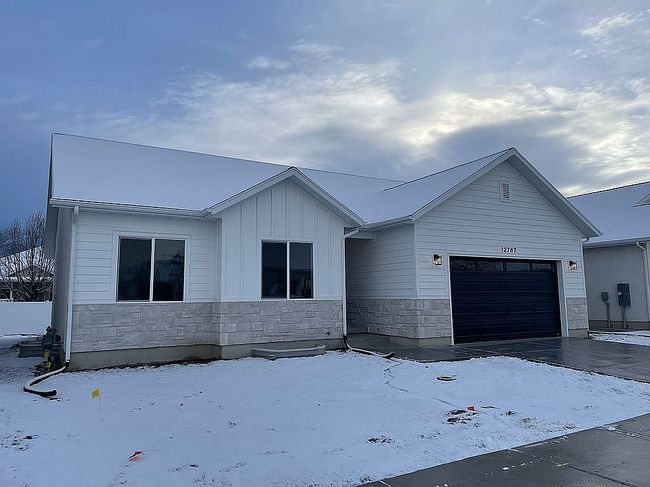 Preview of property located at 12787 S Lennon Way #118