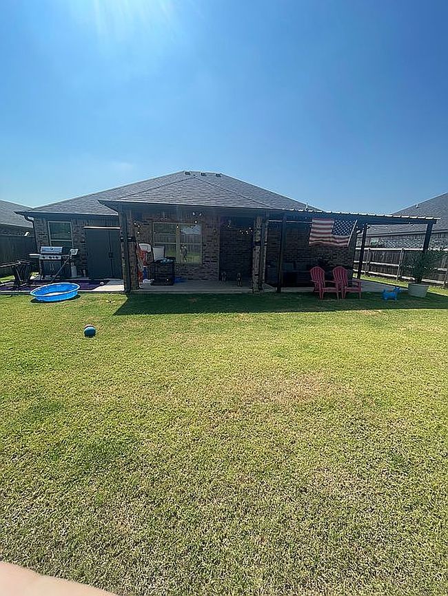 Photo of 111 Texoma Mdws, Pottsboro, TX
