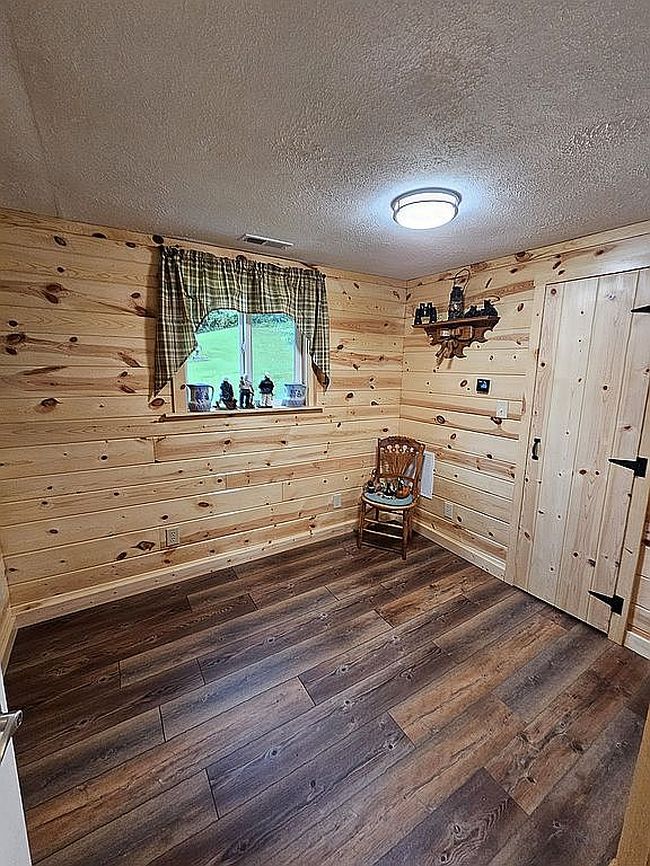 Photo of 848 Crystal Lake Rd, West Union, WV