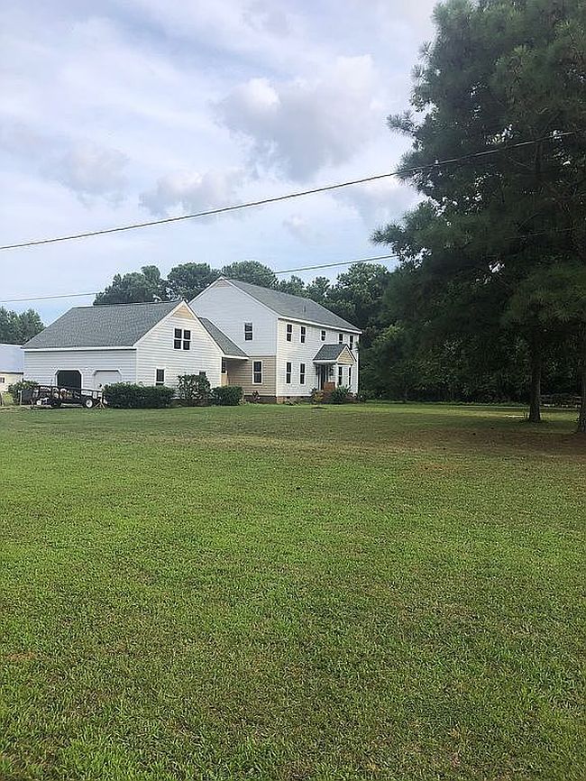 Photo of 205 Blackfoot Rd, Knotts Island, NC
