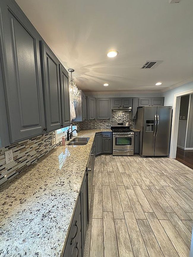 Image of 133 Petite St