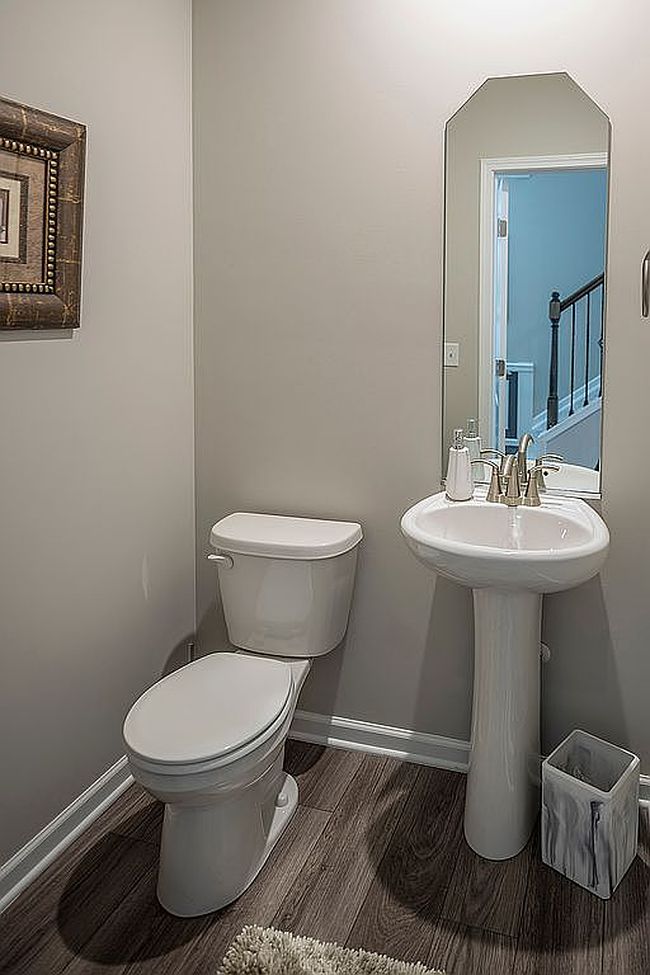 Image of 870 Dipper Ln #5
