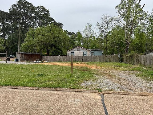 Photo of 1508 Holloway Dr, Pineville, LA