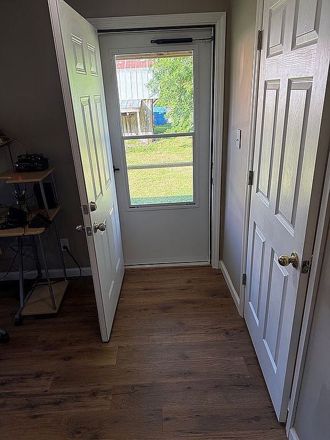 Image of 271 S Front Ave