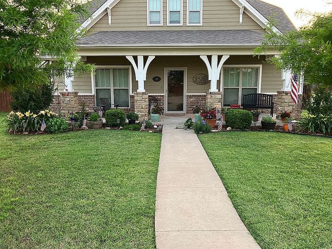 Photo of 19 Arbor Cir
