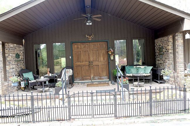Image of 6631 Meeting House Rd