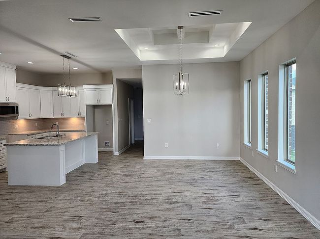 Additional photo 3 of property located at 1216 Bridle Way