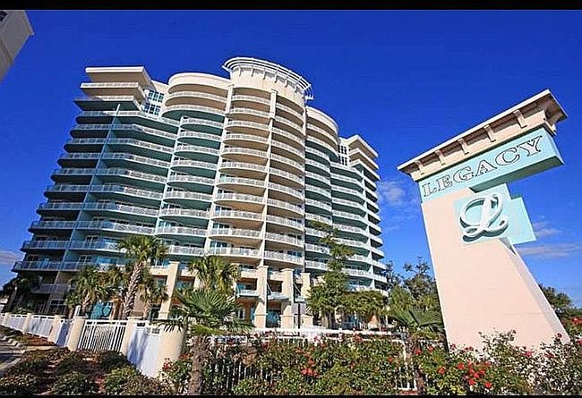 Photo of 2230 Beach Dr Apt 705, Gulfport, MS