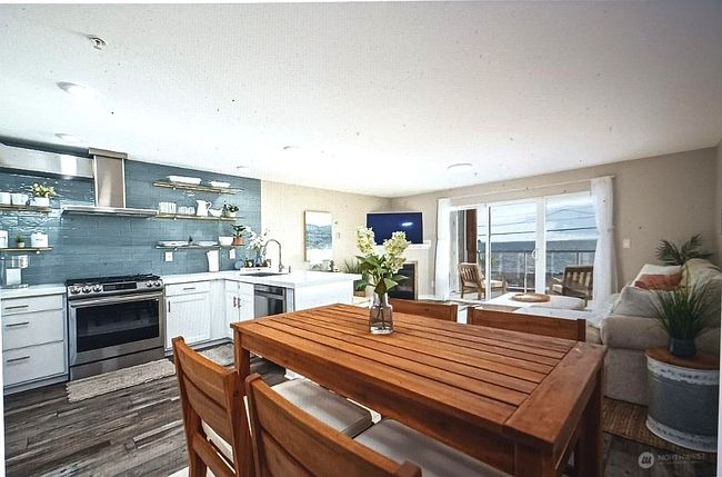 Photo of 8075 Harborview Rd Unit 204, Blaine, WA