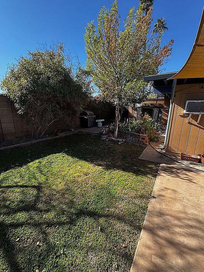 Image of 2617 S Palm Dr