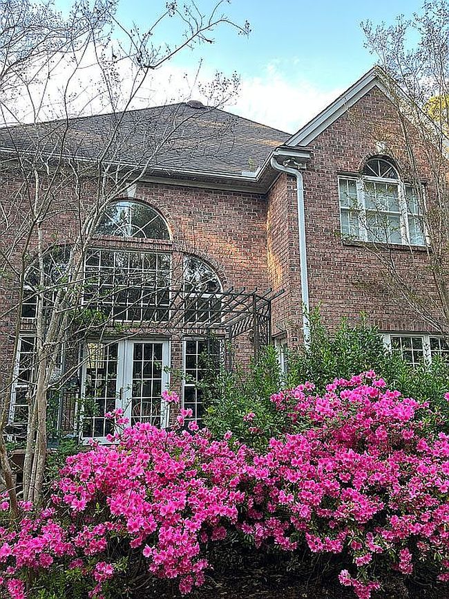 Image of 200 Strathmore St