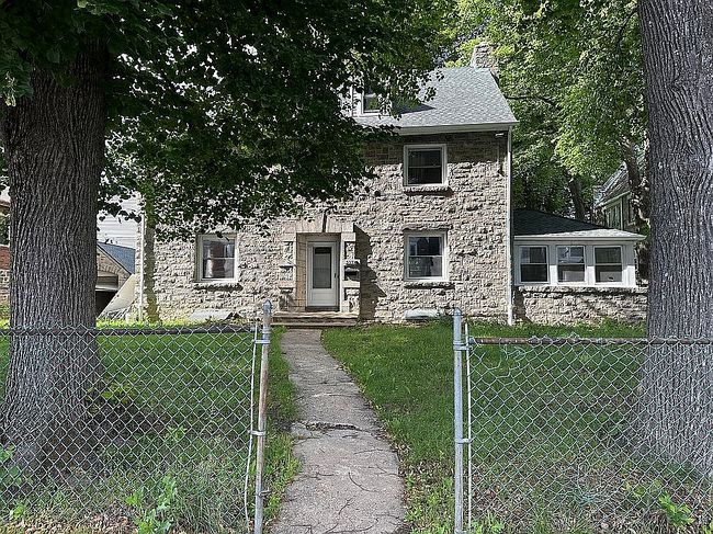 Preview of property located at 5339 Spruce St