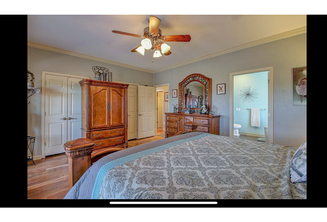 Image of 130 Lake Forest Shores Dr