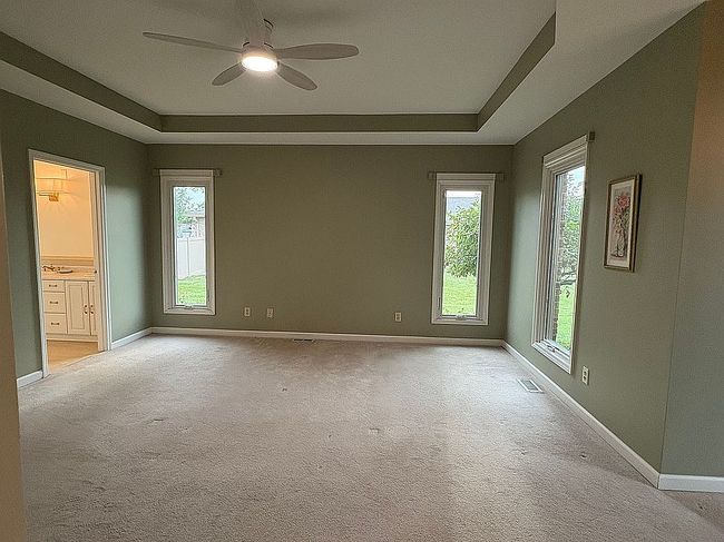 Photo of 5383 Weatherwood Dr, Middletown, OH