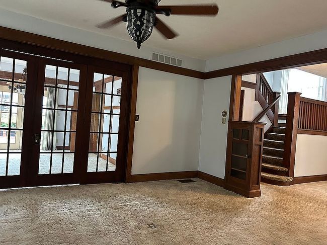 Image of 207 S Ives St
