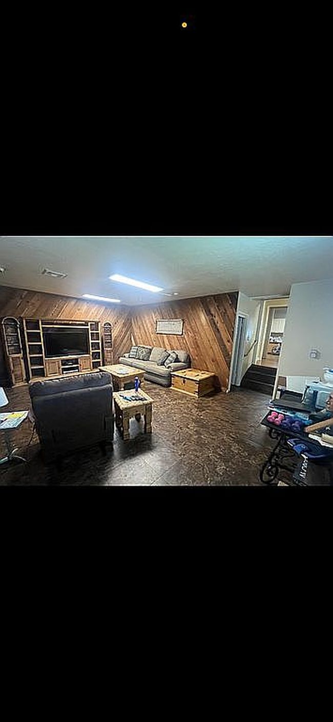 Photo of 11 Jon St, Healdton, OK