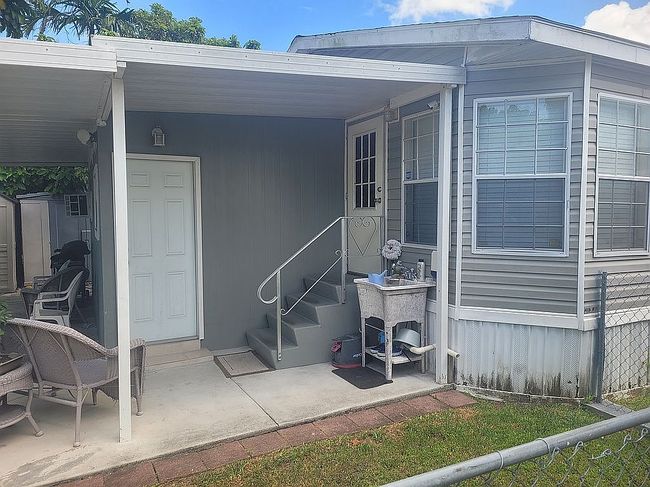 Photo of 12791 Sw 8th Ter, Miami, FL