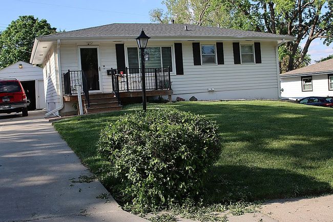 Image of 9418 Meredith Ave