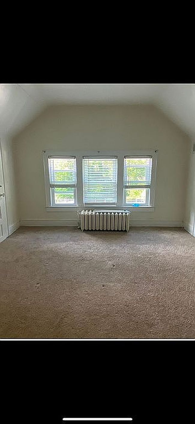Photo of 293 Riverside Dr, Logan, WV