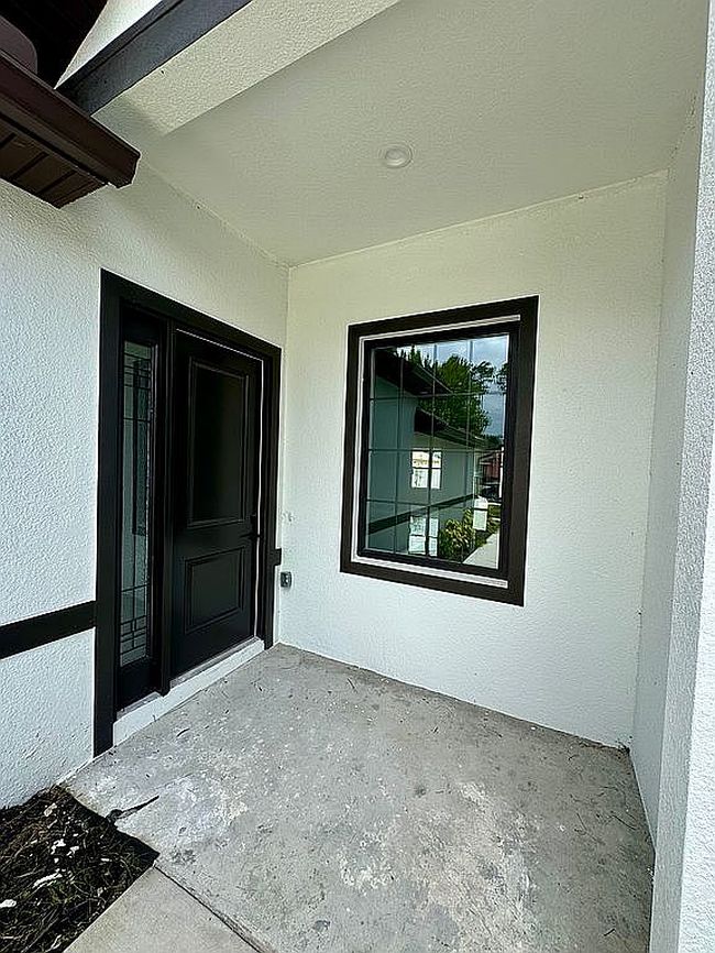 Image of 20 Pine Hill Ln