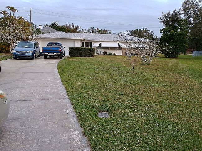 Image of 6337 Saint Andrews Cir S