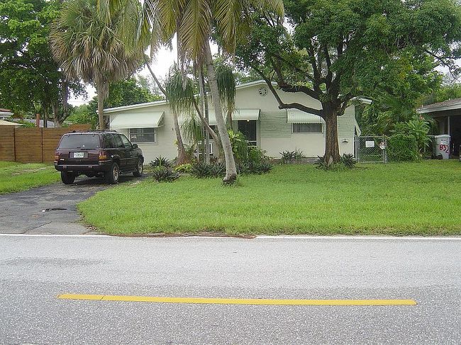 Image of 900 Ne 11th Ave