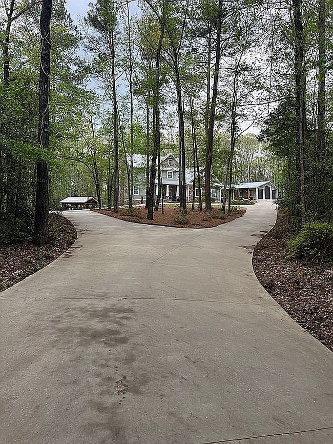 Photo of 232 Green St, Concord, GA