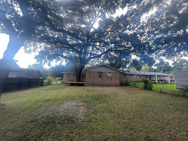 Additional photo 2 of property located at 3504 Markham Dr