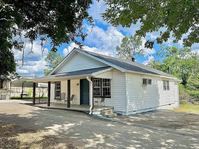Photo of 468 Pharr Ave, Selmer, TN