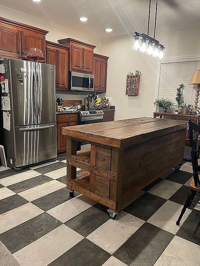 Image of 25842 Jamie Ln