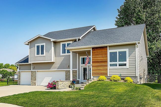 Image of 701 Elm Ct