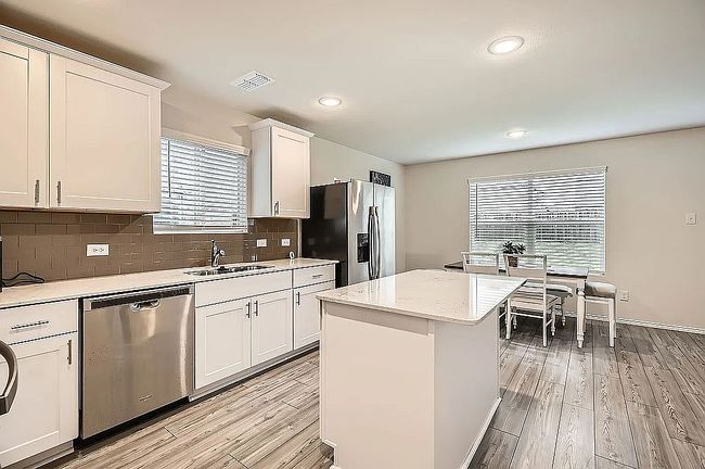 Photo of 1416 Ganado Dr, Forney, TX